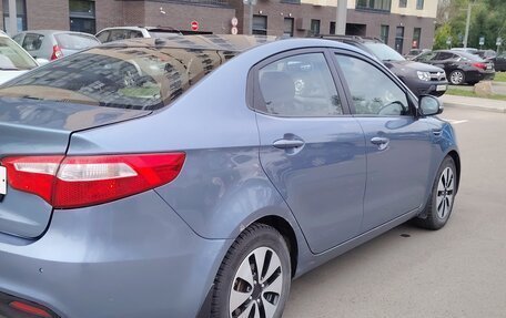 KIA Rio III рестайлинг, 2011 год, 600 000 рублей, 6 фотография