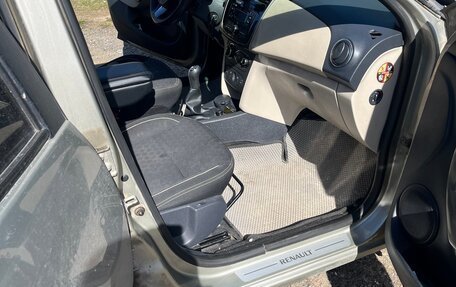 Renault Logan II, 2015 год, 690 000 рублей, 7 фотография