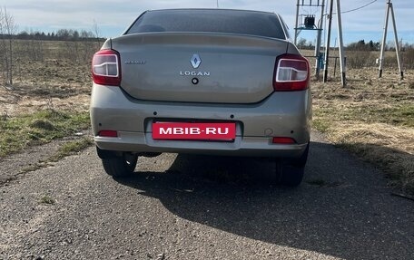 Renault Logan II, 2015 год, 690 000 рублей, 4 фотография