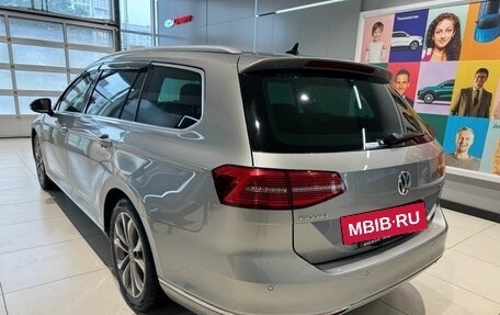 Volkswagen Passat B8 рестайлинг, 2015 год, 1 599 000 рублей, 4 фотография