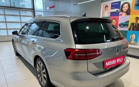 Volkswagen Passat B8 рестайлинг, 2015 год, 1 599 000 рублей, 5 фотография