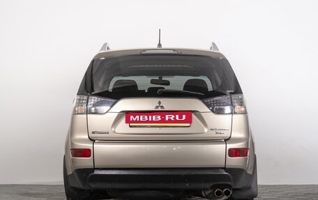 Mitsubishi Outlander III рестайлинг 3, 2007 год, 1 049 000 рублей, 5 фотография