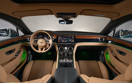 Bentley Continental GT, 2025 год, 39 990 000 рублей, 32 фотография