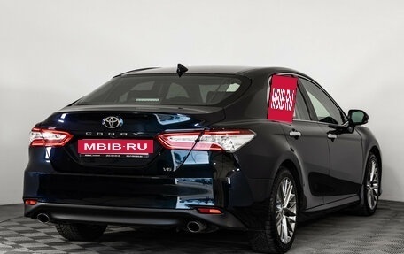 Toyota Camry, 2020 год, 2 499 000 рублей, 7 фотография