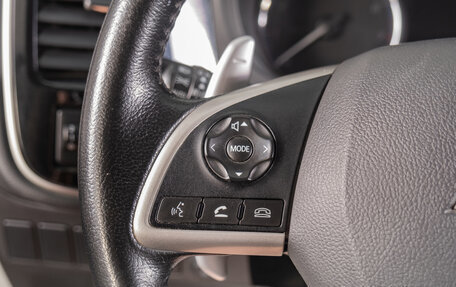 Mitsubishi Outlander III рестайлинг 3, 2013 год, 1 779 000 рублей, 14 фотография