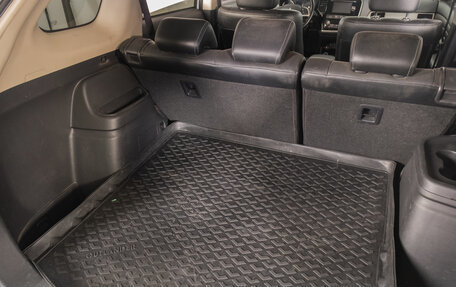 Mitsubishi Outlander III рестайлинг 3, 2013 год, 1 779 000 рублей, 20 фотография