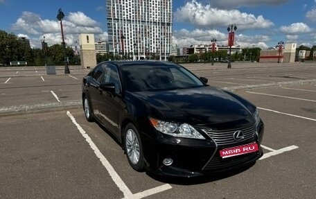 Lexus ES VII, 2015 год, 2 700 000 рублей, 1 фотография