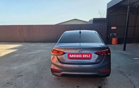 Hyundai Solaris II рестайлинг, 2018 год, 1 630 000 рублей, 5 фотография
