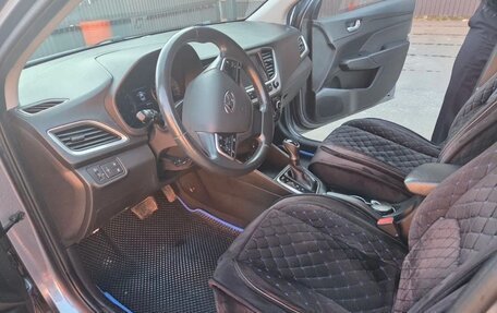 Hyundai Solaris II рестайлинг, 2018 год, 1 630 000 рублей, 14 фотография