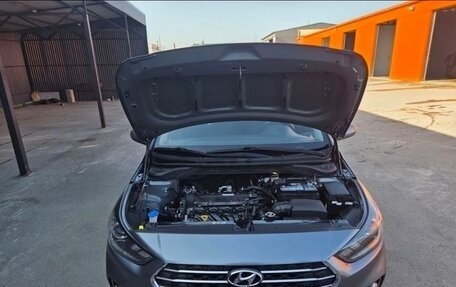 Hyundai Solaris II рестайлинг, 2018 год, 1 630 000 рублей, 9 фотография