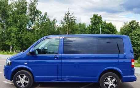 Volkswagen Caravelle T5, 2010 год, 2 150 000 рублей, 9 фотография