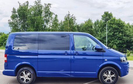 Volkswagen Caravelle T5, 2010 год, 2 150 000 рублей, 12 фотография