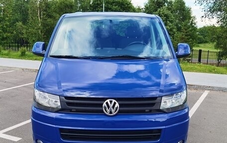 Volkswagen Caravelle T5, 2010 год, 2 150 000 рублей, 8 фотография