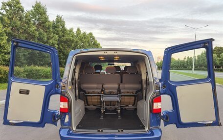 Volkswagen Caravelle T5, 2010 год, 2 150 000 рублей, 26 фотография