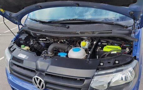 Volkswagen Caravelle T5, 2010 год, 2 150 000 рублей, 31 фотография