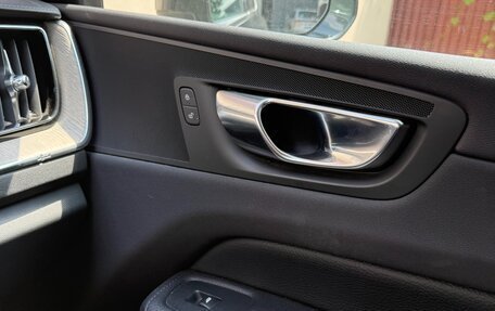 Volvo XC60 II, 2021 год, 4 800 000 рублей, 9 фотография
