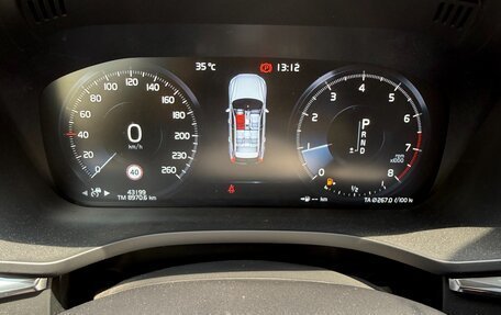 Volvo XC60 II, 2021 год, 4 800 000 рублей, 3 фотография
