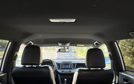Toyota RAV4, 2018 год, 2 170 000 рублей, 6 фотография