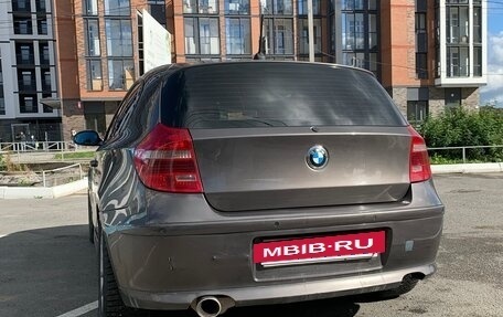 BMW 1 серия, 2007 год, 660 000 рублей, 2 фотография