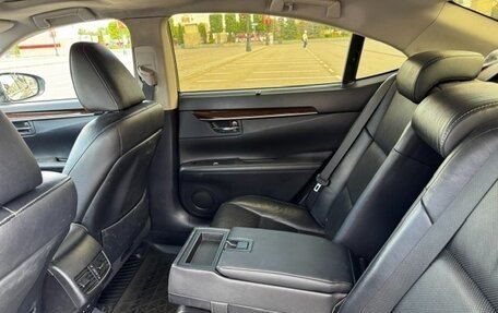 Lexus ES VII, 2015 год, 2 700 000 рублей, 15 фотография