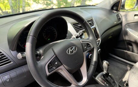 Hyundai Solaris II рестайлинг, 2014 год, 1 100 000 рублей, 19 фотография