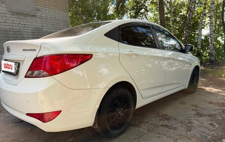 Hyundai Solaris II рестайлинг, 2014 год, 1 100 000 рублей, 15 фотография