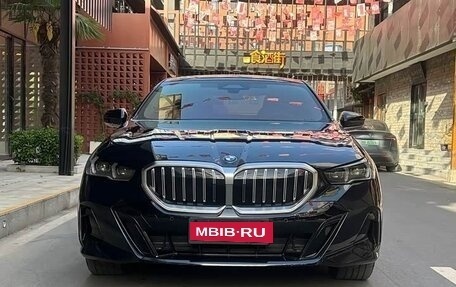 BMW 5 серия, 2026 год, 6 150 000 рублей, 2 фотография