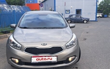 KIA cee'd III, 2014 год, 930 000 рублей, 2 фотография
