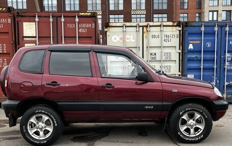 Chevrolet Niva I рестайлинг, 2003 год, 300 000 рублей, 8 фотография