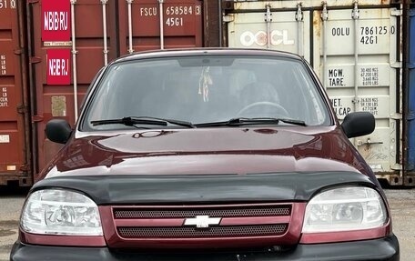 Chevrolet Niva I рестайлинг, 2003 год, 300 000 рублей, 17 фотография