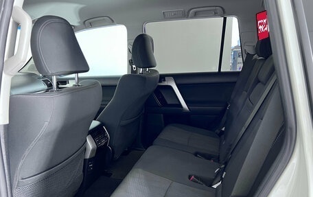 Toyota Land Cruiser Prado 150 рестайлинг 2, 2022 год, 6 999 000 рублей, 29 фотография