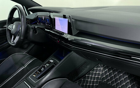 Volkswagen Golf VIII, 2021 год, 2 850 000 рублей, 16 фотография