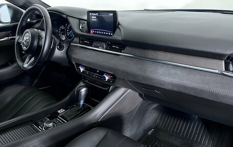 Mazda 6, 2019 год, 2 750 000 рублей, 11 фотография