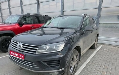 Volkswagen Touareg III, 2015 год, 2 699 000 рублей, 1 фотография