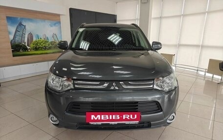 Mitsubishi Outlander III рестайлинг 3, 2013 год, 1 349 000 рублей, 2 фотография