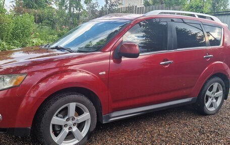 Mitsubishi Outlander III рестайлинг 3, 2008 год, 930 000 рублей, 17 фотография