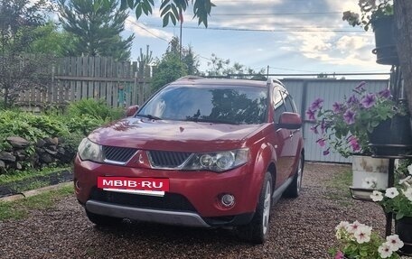 Mitsubishi Outlander III рестайлинг 3, 2008 год, 930 000 рублей, 16 фотография