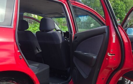 Mitsubishi Outlander III рестайлинг 3, 2005 год, 560 000 рублей, 18 фотография