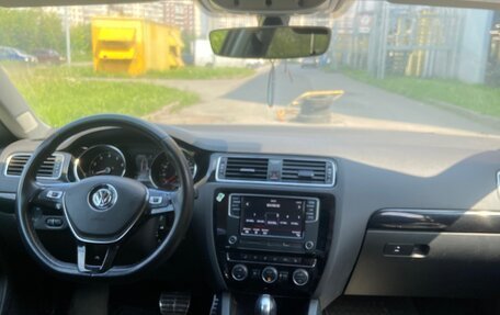 Volkswagen Jetta VI, 2018 год, 950 000 рублей, 14 фотография