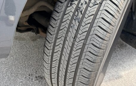 Toyota Land Cruiser Prado 120 рестайлинг, 2008 год, 2 150 000 рублей, 28 фотография