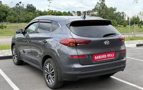 Hyundai Tucson III, 2019 год, 2 600 000 рублей, 3 фотография