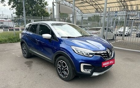 Renault Kaptur I рестайлинг, 2020 год, 1 735 000 рублей, 2 фотография