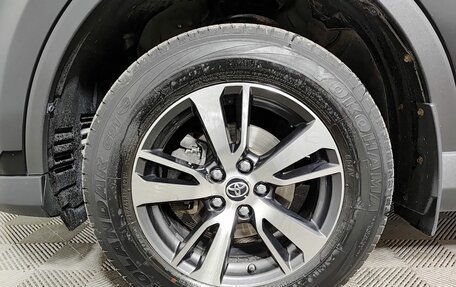 Toyota RAV4, 2018 год, 2 450 000 рублей, 22 фотография