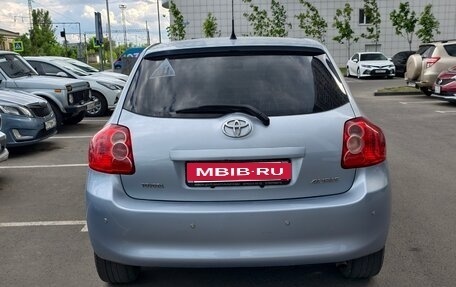 Toyota Auris II, 2007 год, 750 000 рублей, 1 фотография