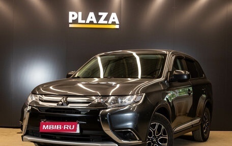 Mitsubishi Outlander III рестайлинг 3, 2018 год, 1 679 000 рублей, 1 фотография