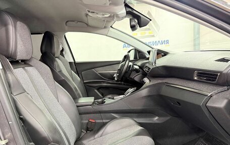Peugeot 5008 II, 2018 год, 1 989 000 рублей, 11 фотография
