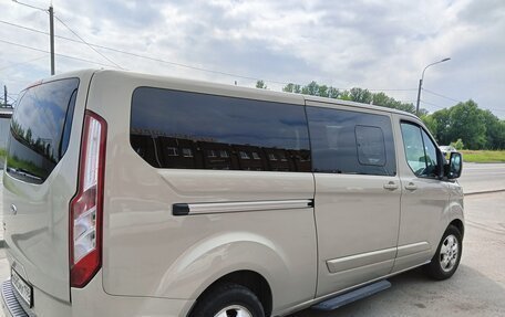 Ford Tourneo Custom I рестайлинг, 2017 год, 2 600 000 рублей, 5 фотография