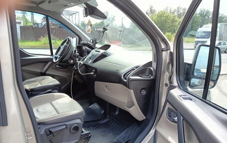 Ford Tourneo Custom I рестайлинг, 2017 год, 2 600 000 рублей, 7 фотография
