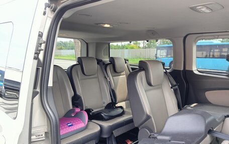 Ford Tourneo Custom I рестайлинг, 2017 год, 2 600 000 рублей, 8 фотография