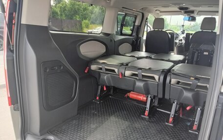Ford Tourneo Custom I рестайлинг, 2017 год, 2 600 000 рублей, 23 фотография